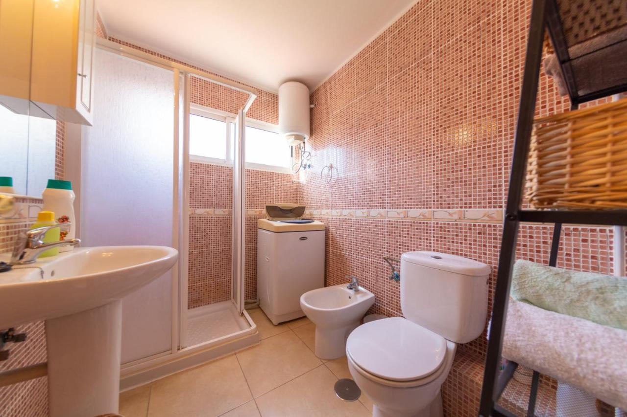 Apartamento En Sur Y Sol Los Cristianos Los Cristianos  Exterior foto